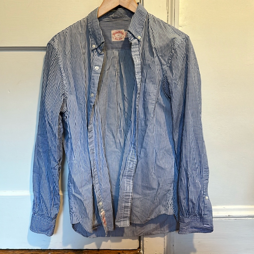 Brooks Brothers Blue And White Patterned Dress Shirt